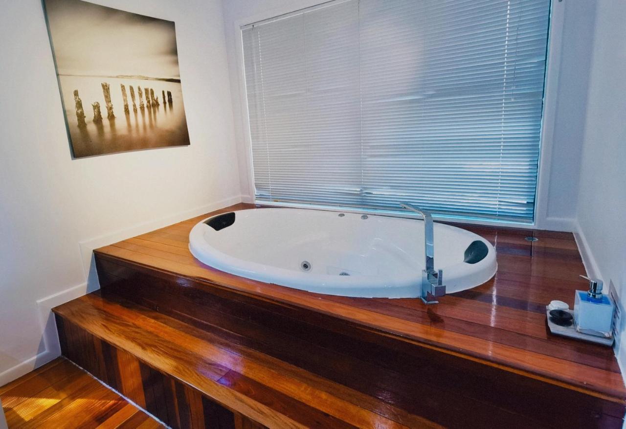Amore On Buderim Rainforest Cabins Sunshine Coast Luaran gambar