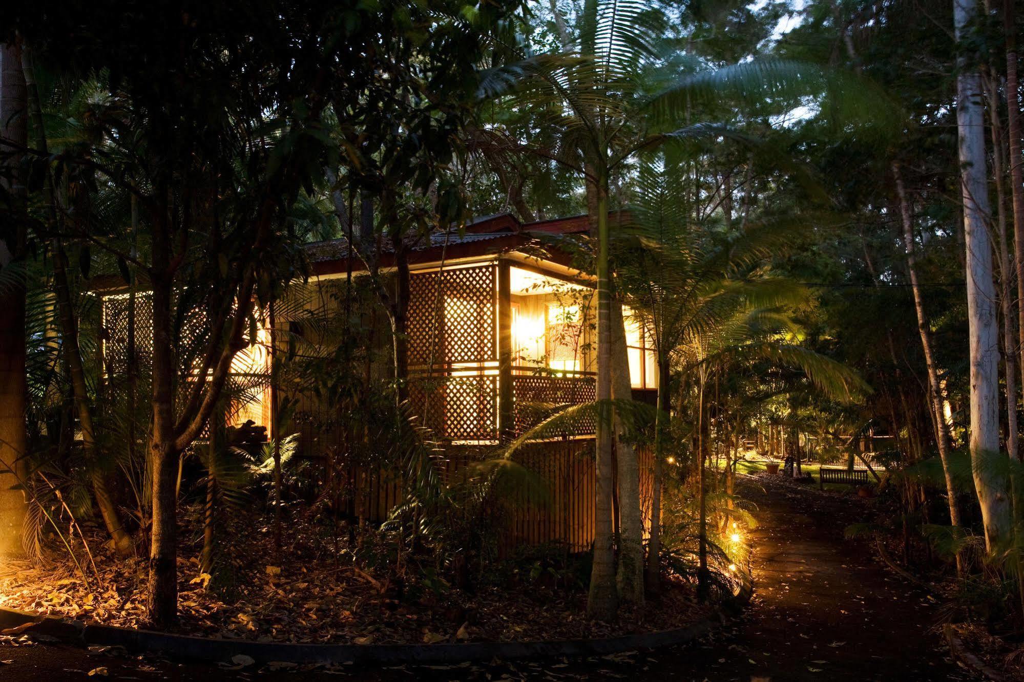 Amore On Buderim Rainforest Cabins Sunshine Coast Luaran gambar